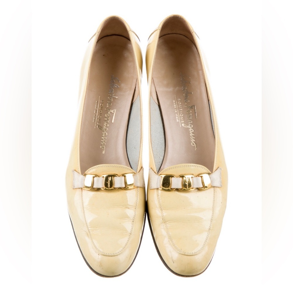 Salvatore Ferragamo Cream/pale yellow patent flat. Size 8.5 (fits like sz 8)